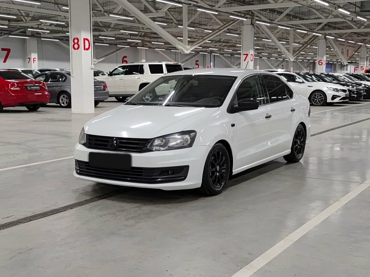 Volkswagen Polo 2017 года с пробегом. Посмотреть фото