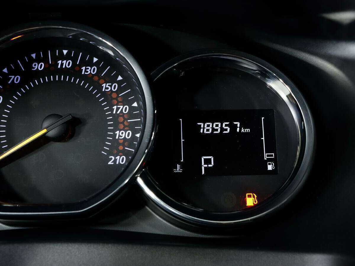 Renault Logan 2020 года с пробегом. Фото: #16