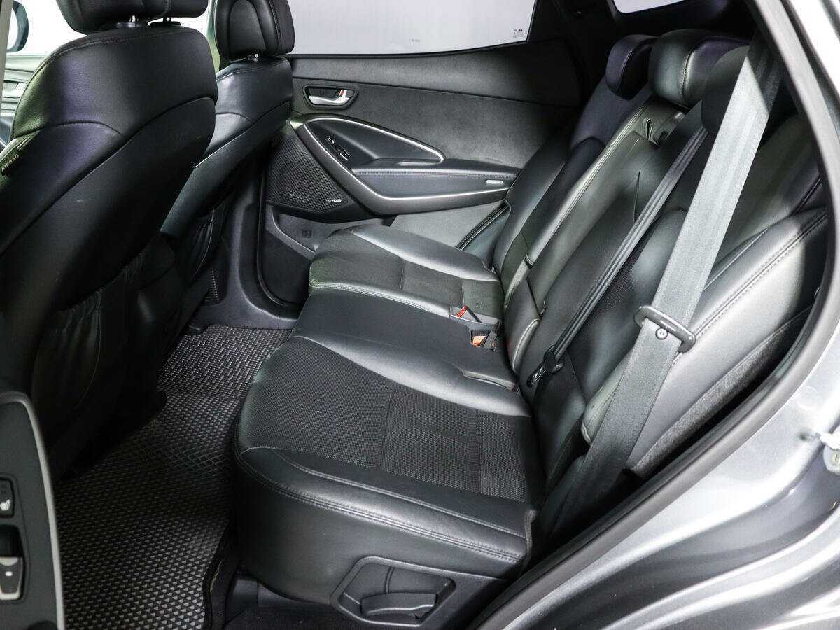Hyundai Santa Fe 2013 года с пробегом. Фото: #9