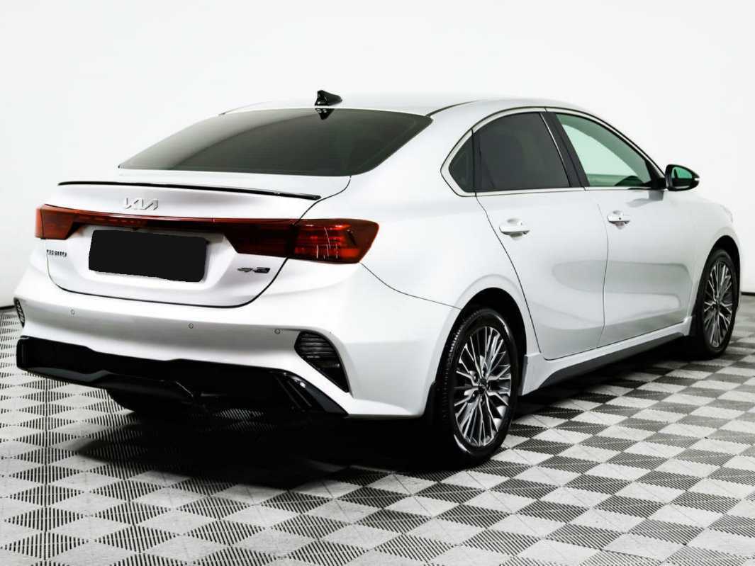 Kia Cerato 2022 года с пробегом. Фото: #4