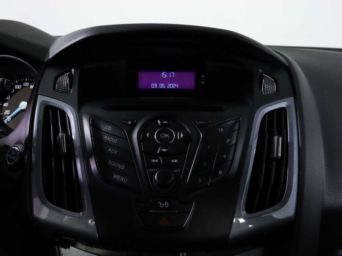 Ford Focus 2012 года с пробегом. Фото: #20