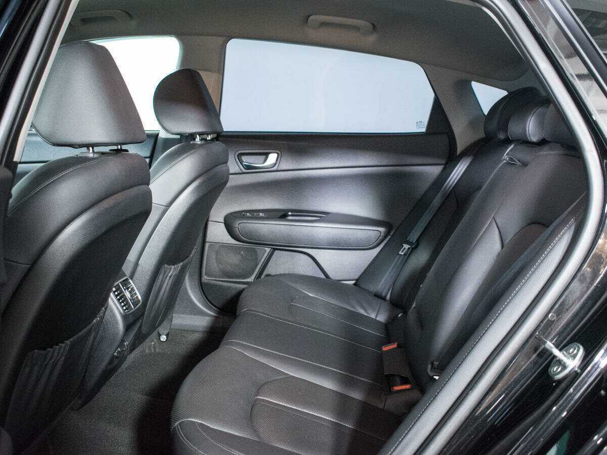 Kia Optima 2019 года с пробегом. Фото: #9