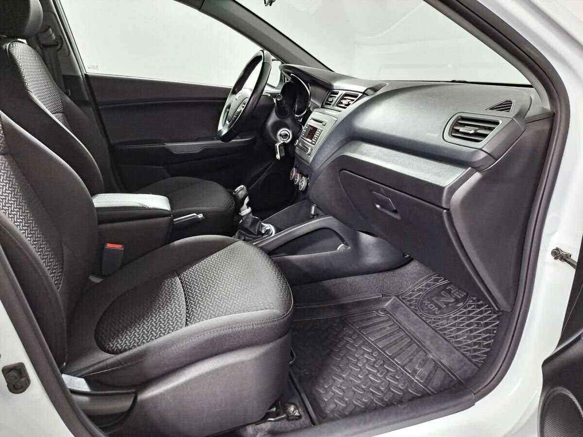 Kia Rio 2017 года с пробегом. Фото: #8