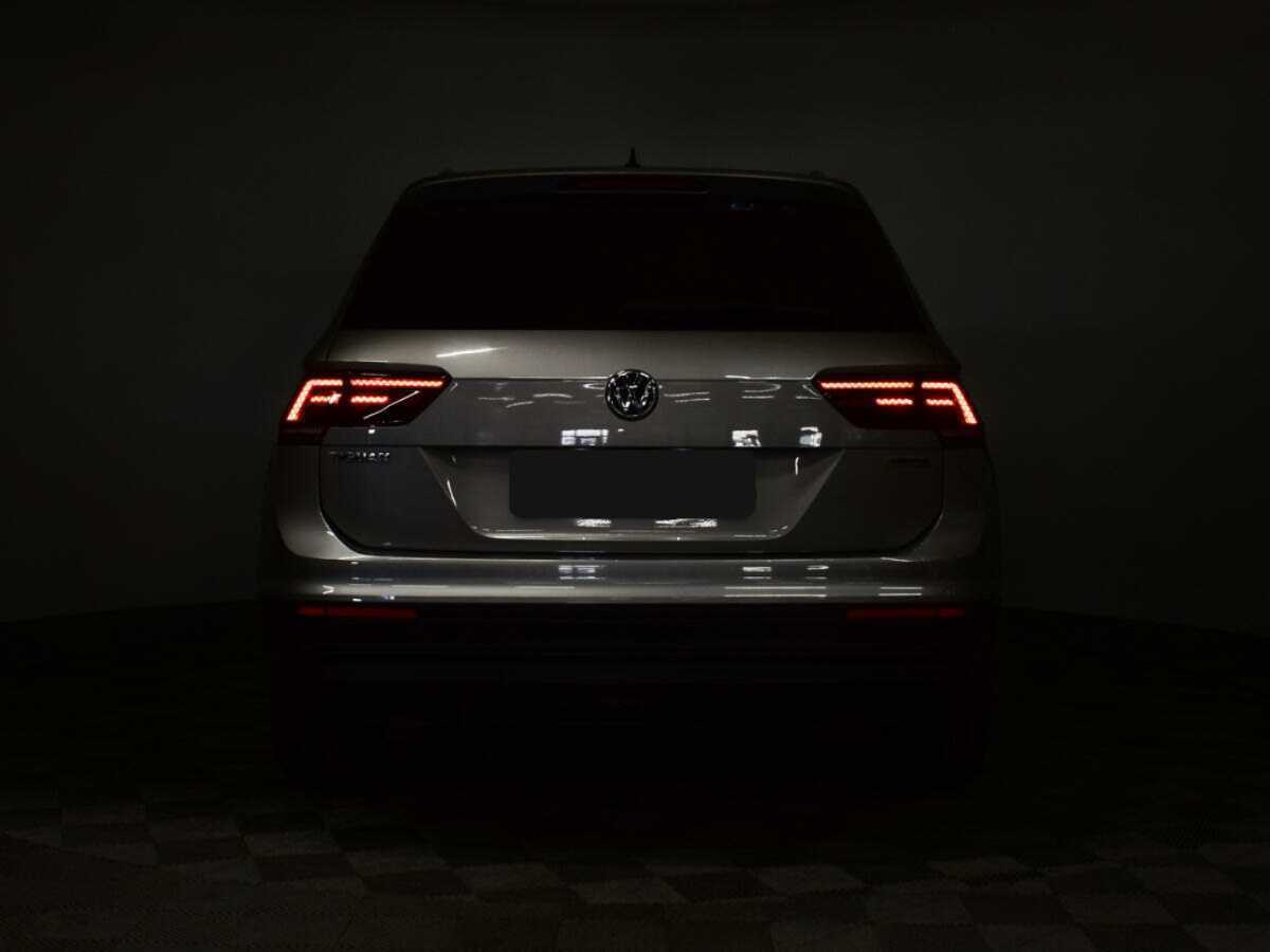 Volkswagen Tiguan 2018 года с пробегом. Фото: #7