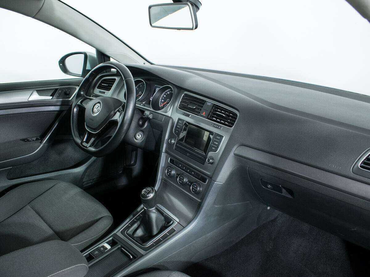 Volkswagen Golf 2013 года с пробегом. Фото: #8