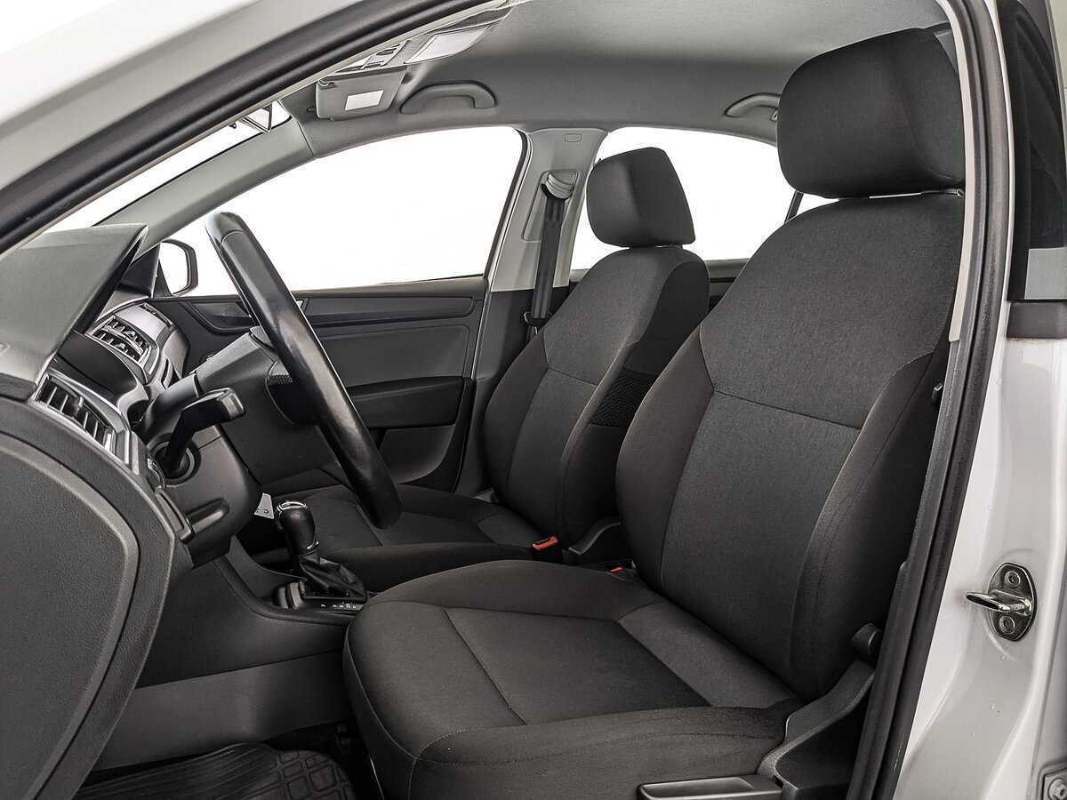 Skoda Rapid 2019 года с пробегом. Фото: #16