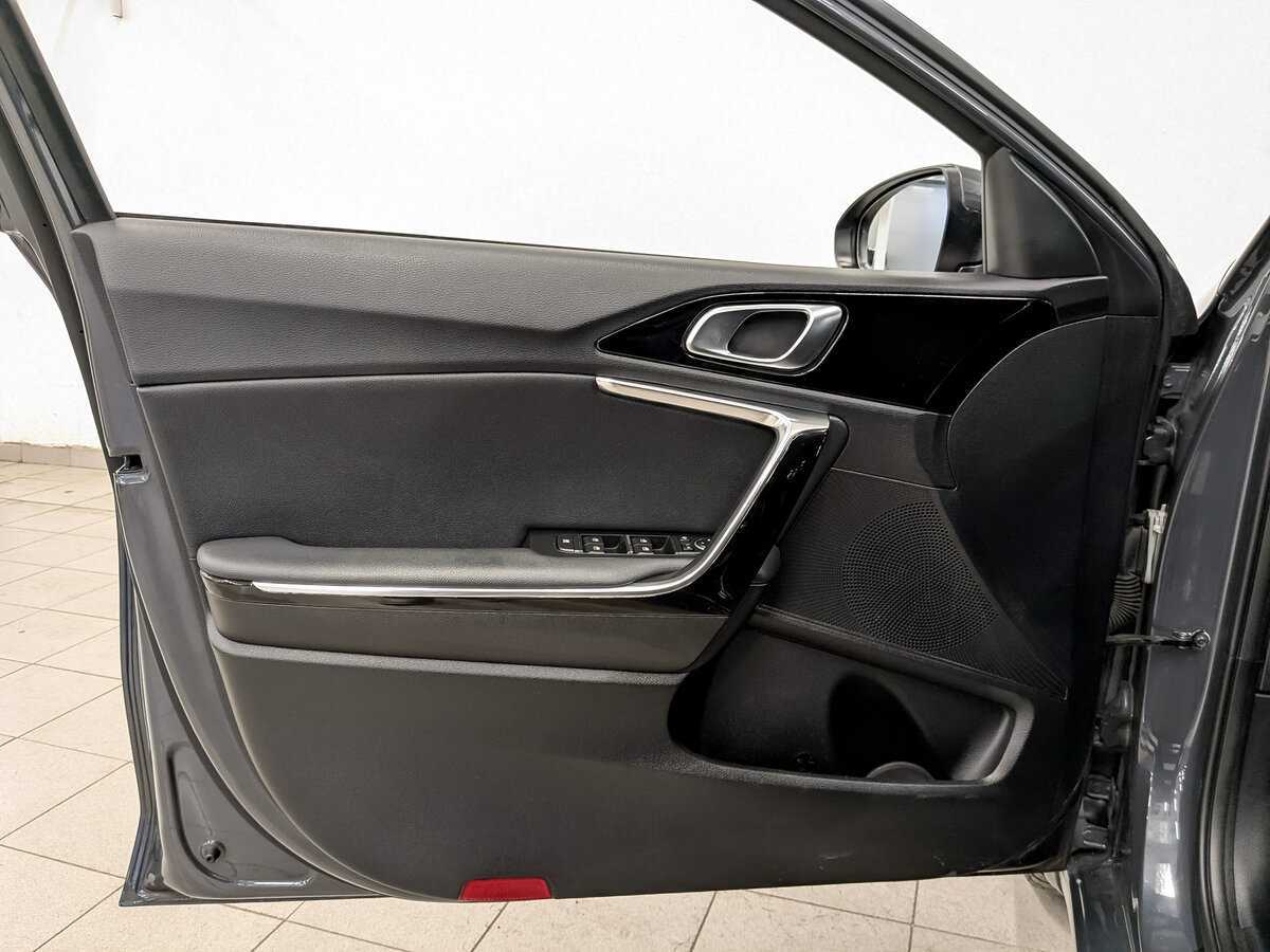 Kia Ceed 2019 года с пробегом. Фото: #16