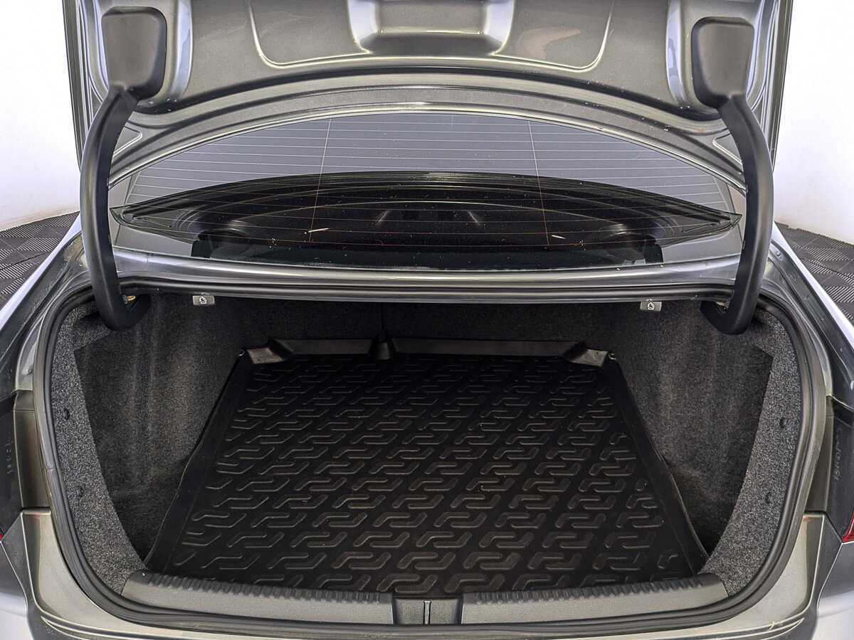 Volkswagen Jetta 2016 года с пробегом. Фото: #9