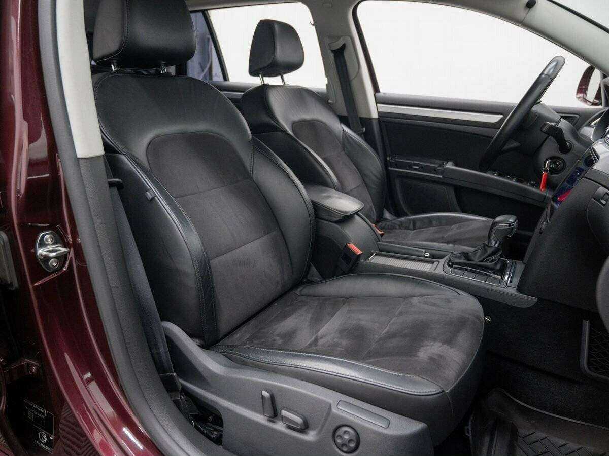 Skoda Superb 2014 года с пробегом. Фото: #7