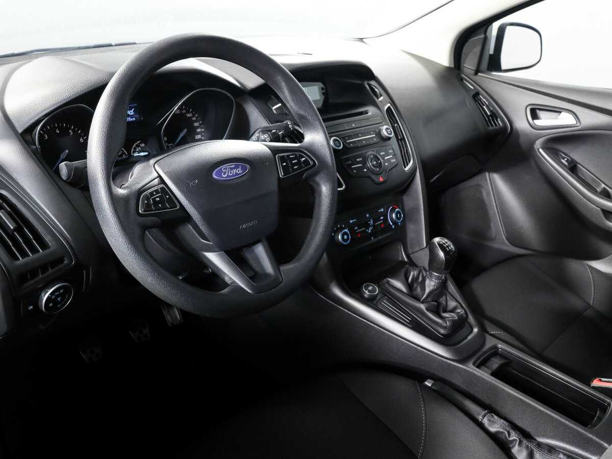 Ford Focus 2015 года с пробегом. Фото: #13