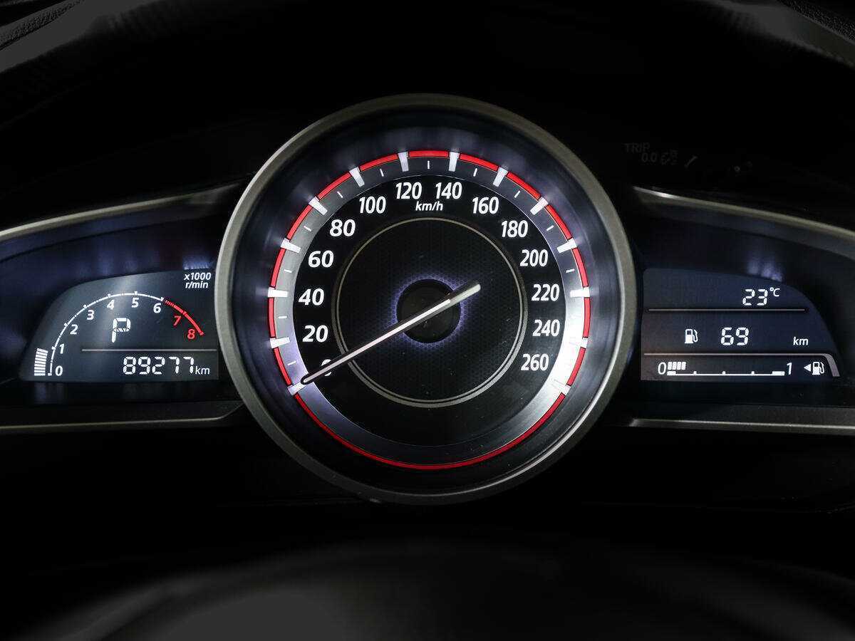 Mazda 3 2014 года с пробегом. Фото: #7