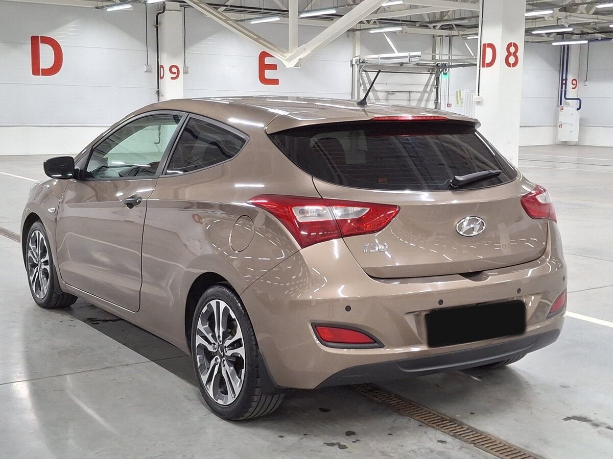 Hyundai i30 2013 года с пробегом. Фото: #6