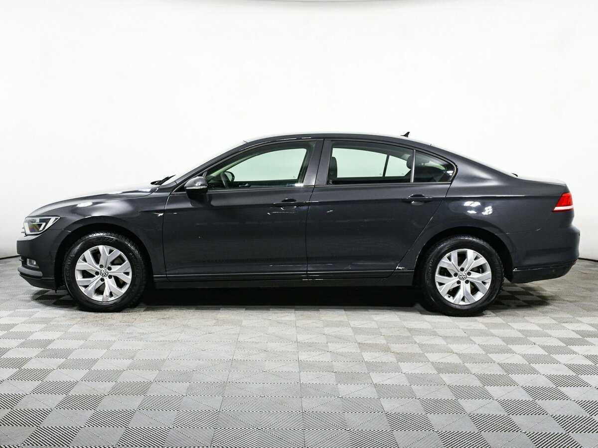Volkswagen Passat 2017 года с пробегом. Фото: #7