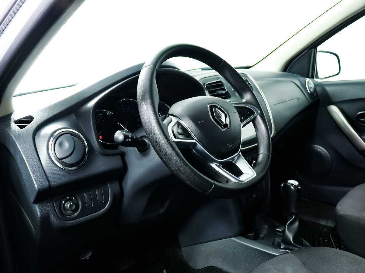 Renault Logan 2019 года с пробегом. Фото: #12