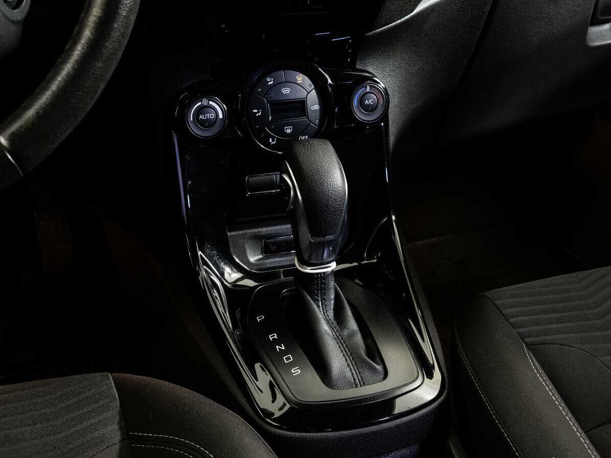 Ford Fiesta 2017 года с пробегом. Фото: #9