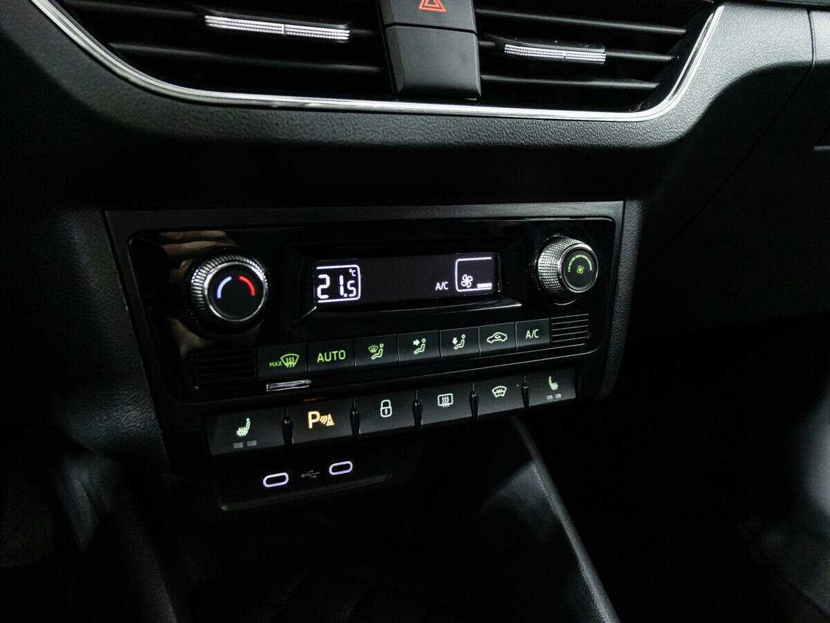 Skoda Rapid 2022 года с пробегом. Фото: #16