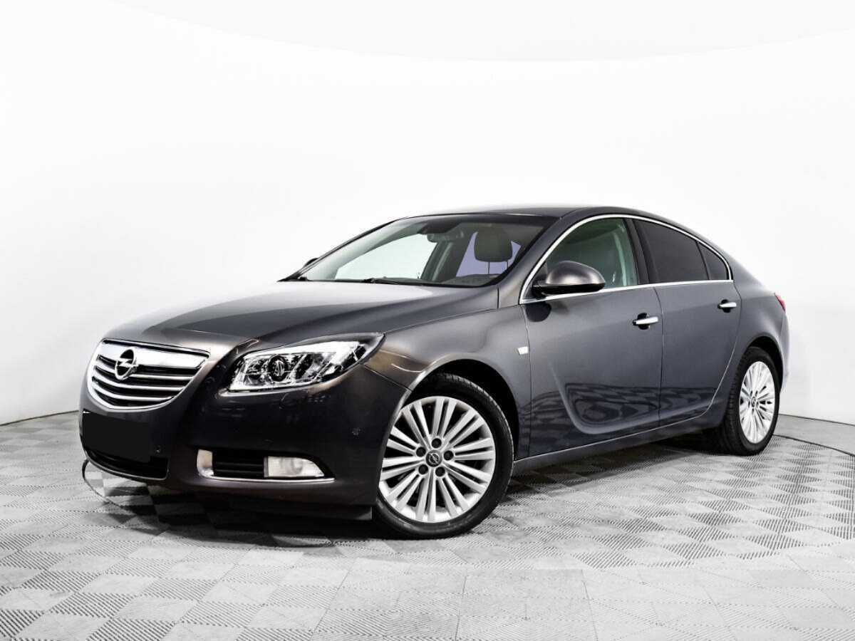 Opel Insignia 2013 года с пробегом. Посмотреть фото