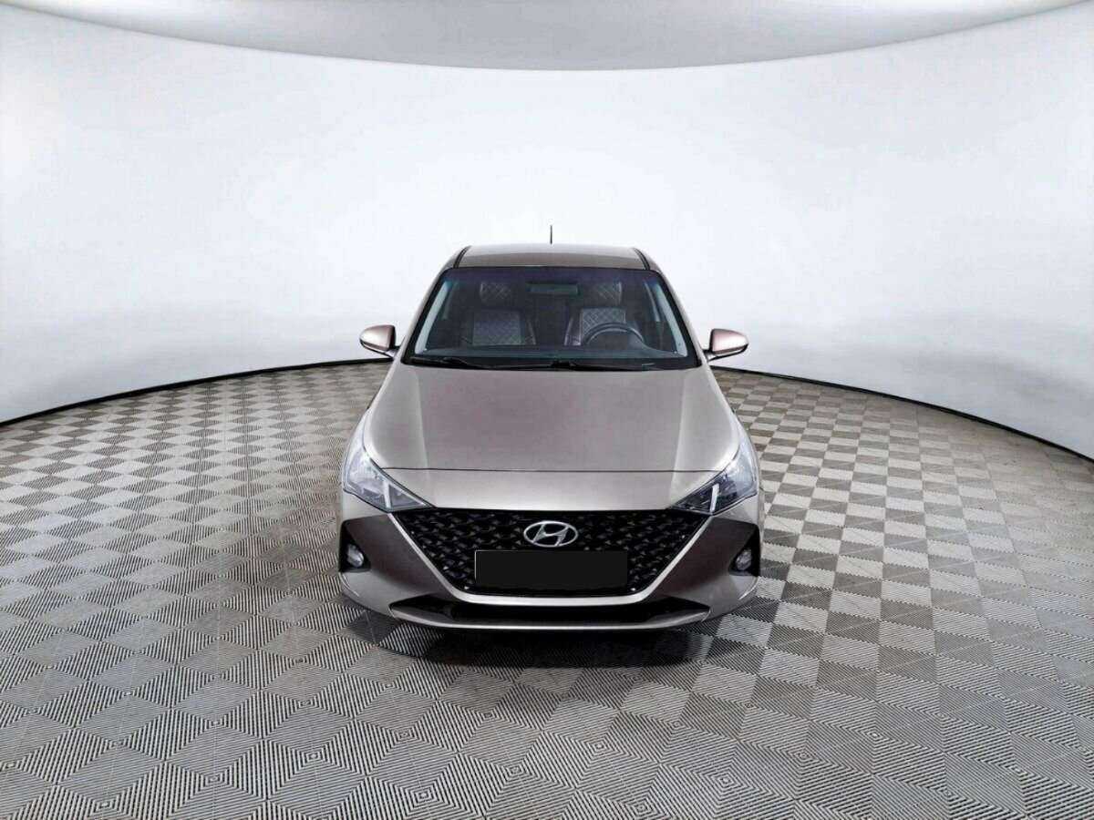 Hyundai Solaris 2020 года с пробегом. Фото: #1
