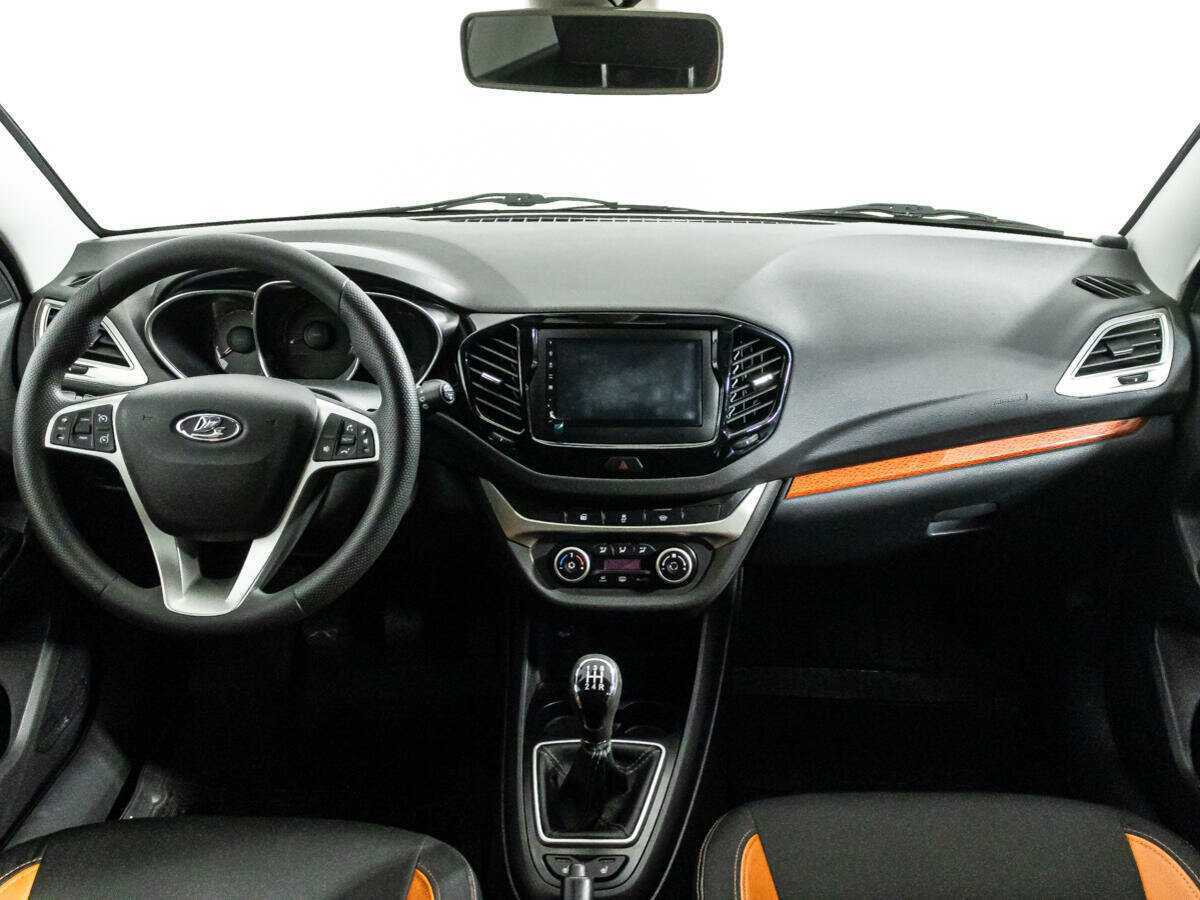 Lada (ВАЗ) Vesta 2019 года с пробегом. Фото: #11