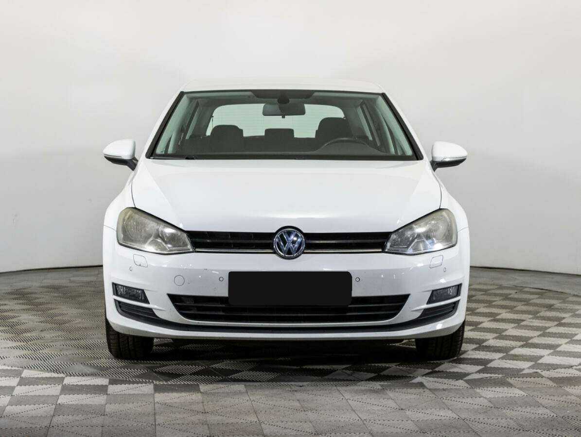 Volkswagen Golf 2014 года с пробегом. Фото: #1