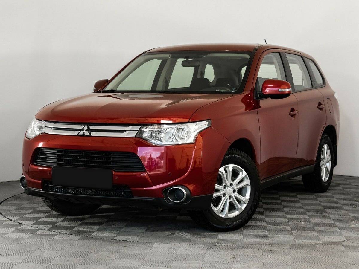 Mitsubishi Outlander 2014 года с пробегом. Фото: #0