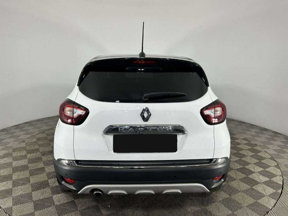 Renault Kaptur 2020 года с пробегом. Фото: #2