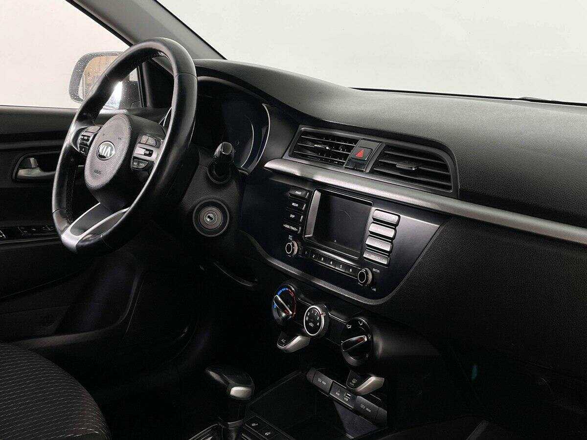 Kia Rio 2018 года с пробегом. Фото: #8
