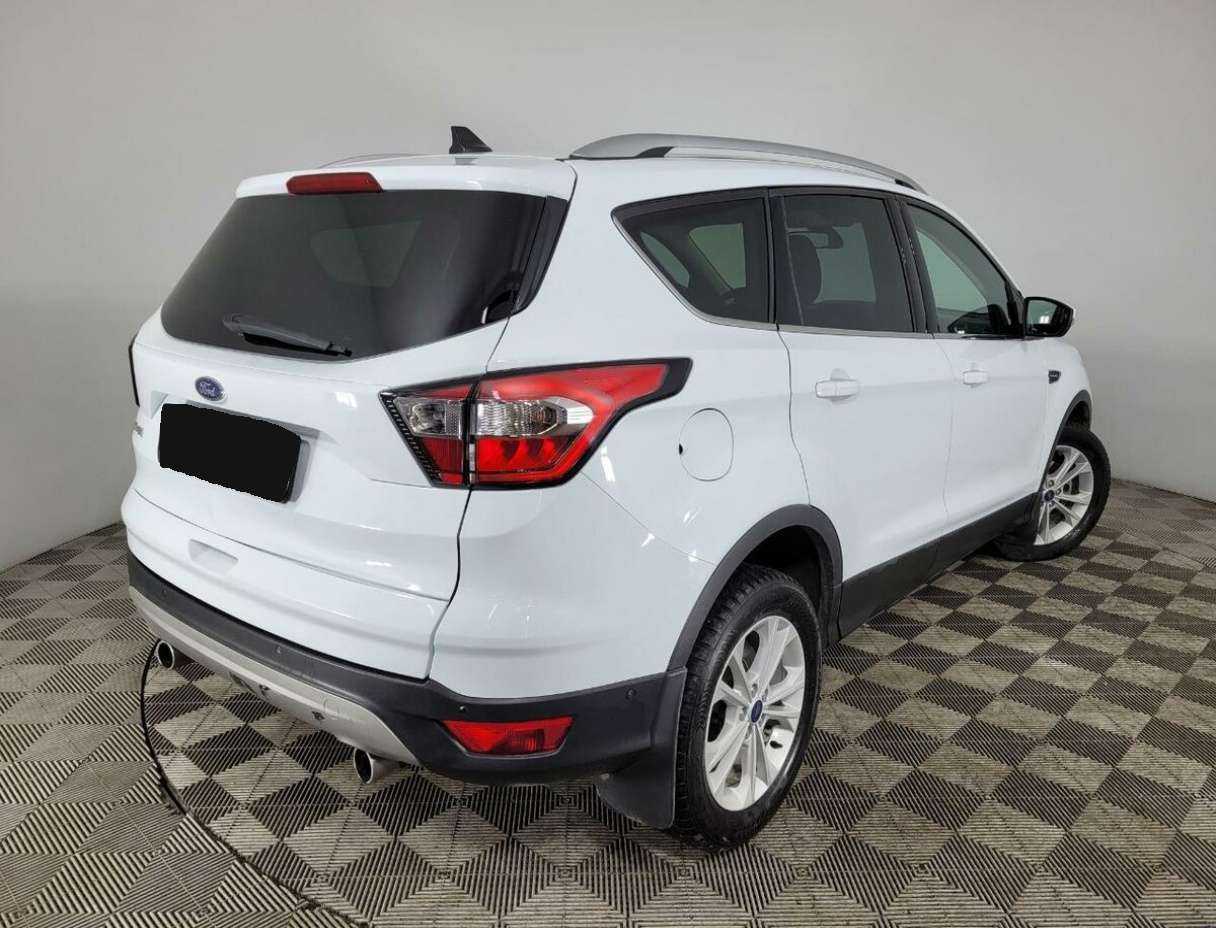 Ford Kuga 2018 года с пробегом. Фото: #5