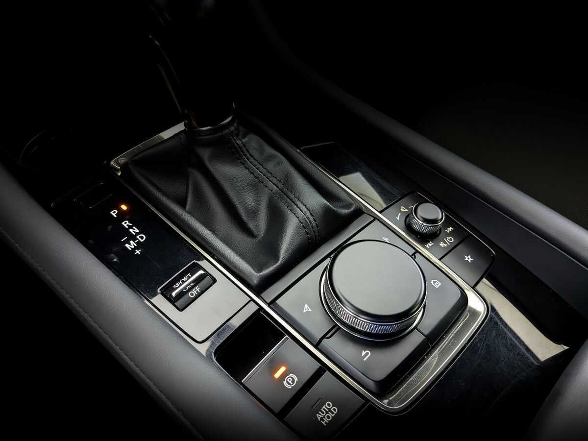 Mazda 3 2019 года с пробегом. Фото: #20