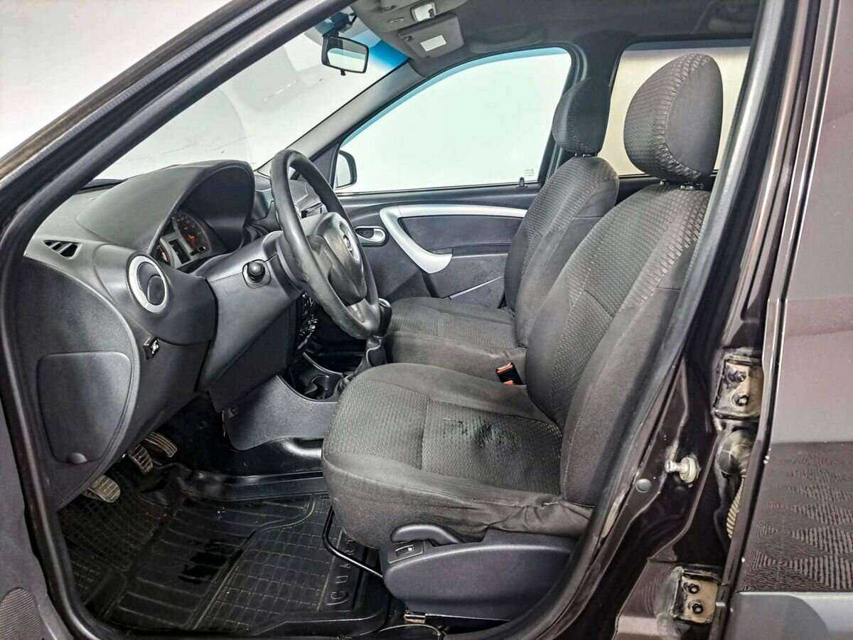 Lada (ВАЗ) Largus 2015 года с пробегом. Фото: #15