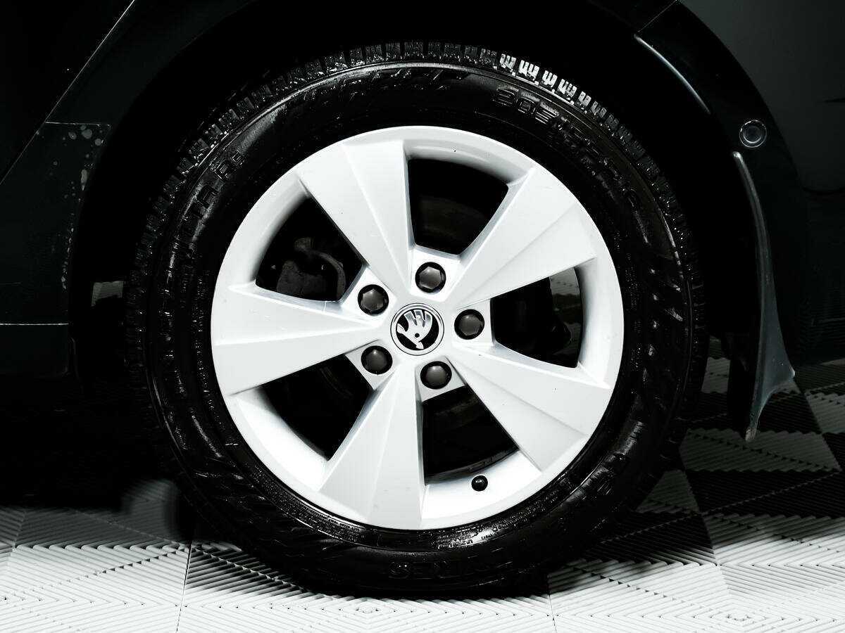 Skoda Octavia 2017 года с пробегом. Фото: #13