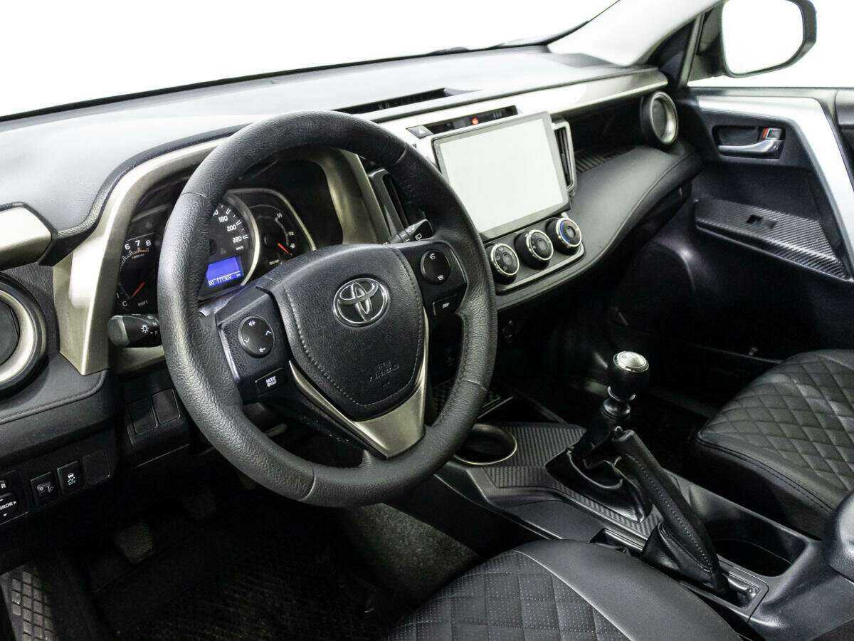 Toyota RAV4 2013 года с пробегом. Фото: #10