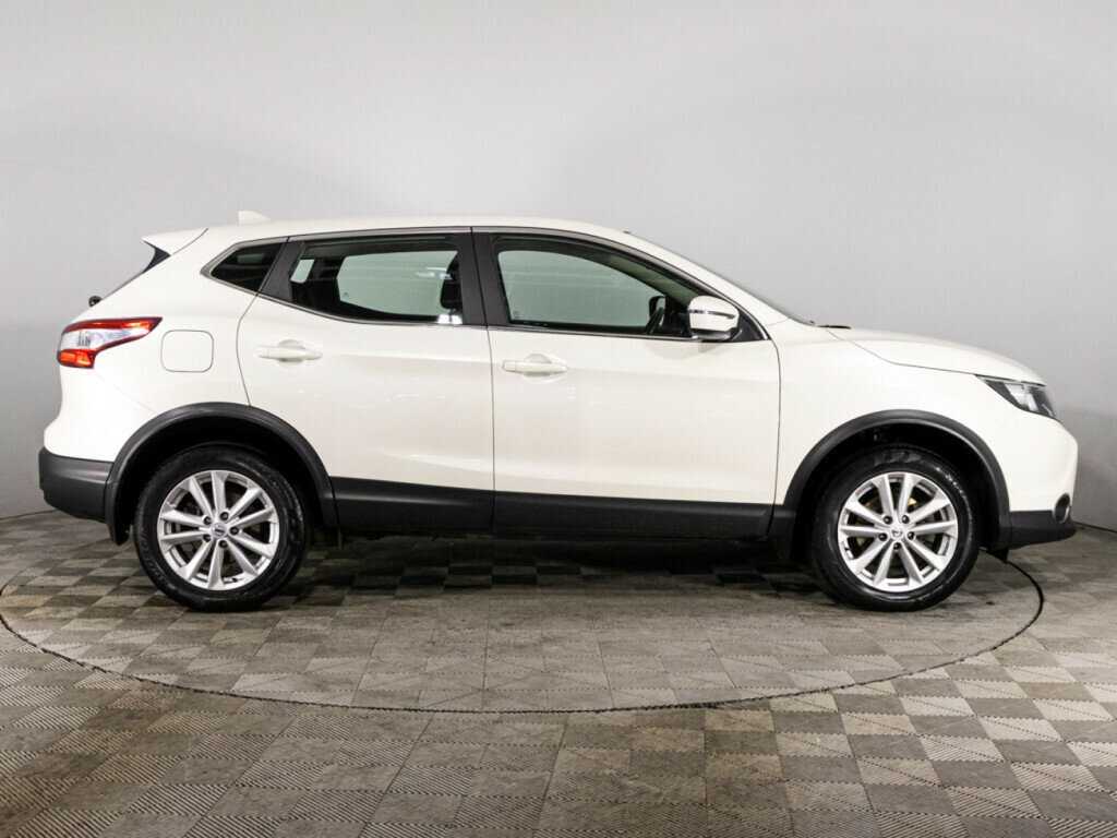 Nissan Qashqai 2017 года с пробегом. Фото: #3