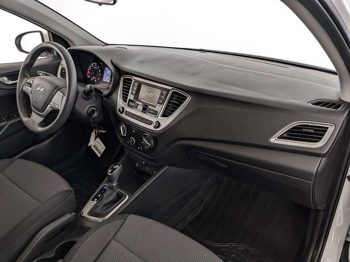 Hyundai Solaris 2022 года с пробегом. Фото: #8
