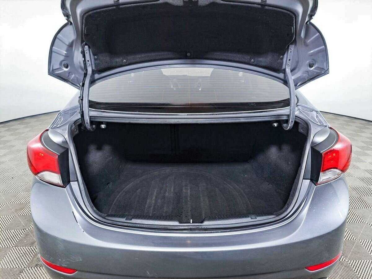 Hyundai Elantra 2015 года с пробегом. Фото: #9