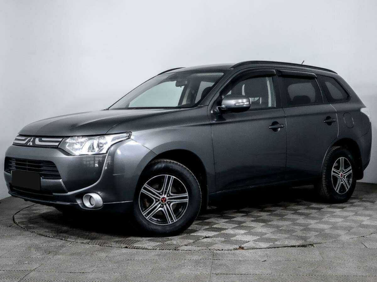 Mitsubishi Outlander 2013 года с пробегом. Фото: #0