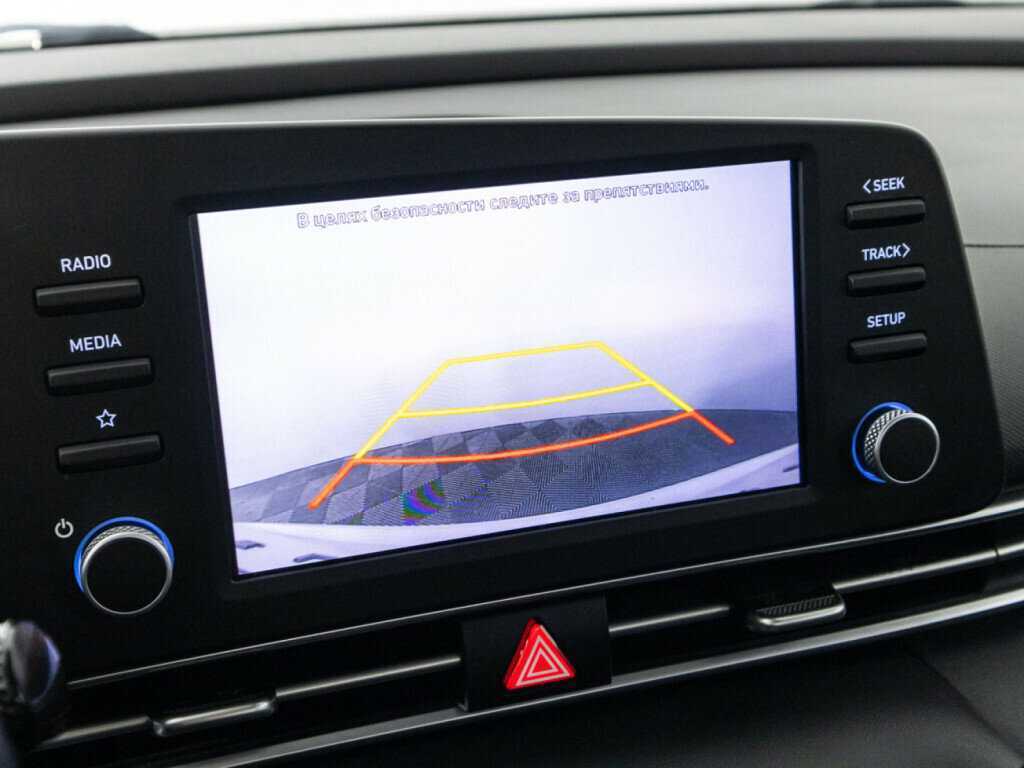 Hyundai Elantra 2021 года с пробегом. Фото: #14