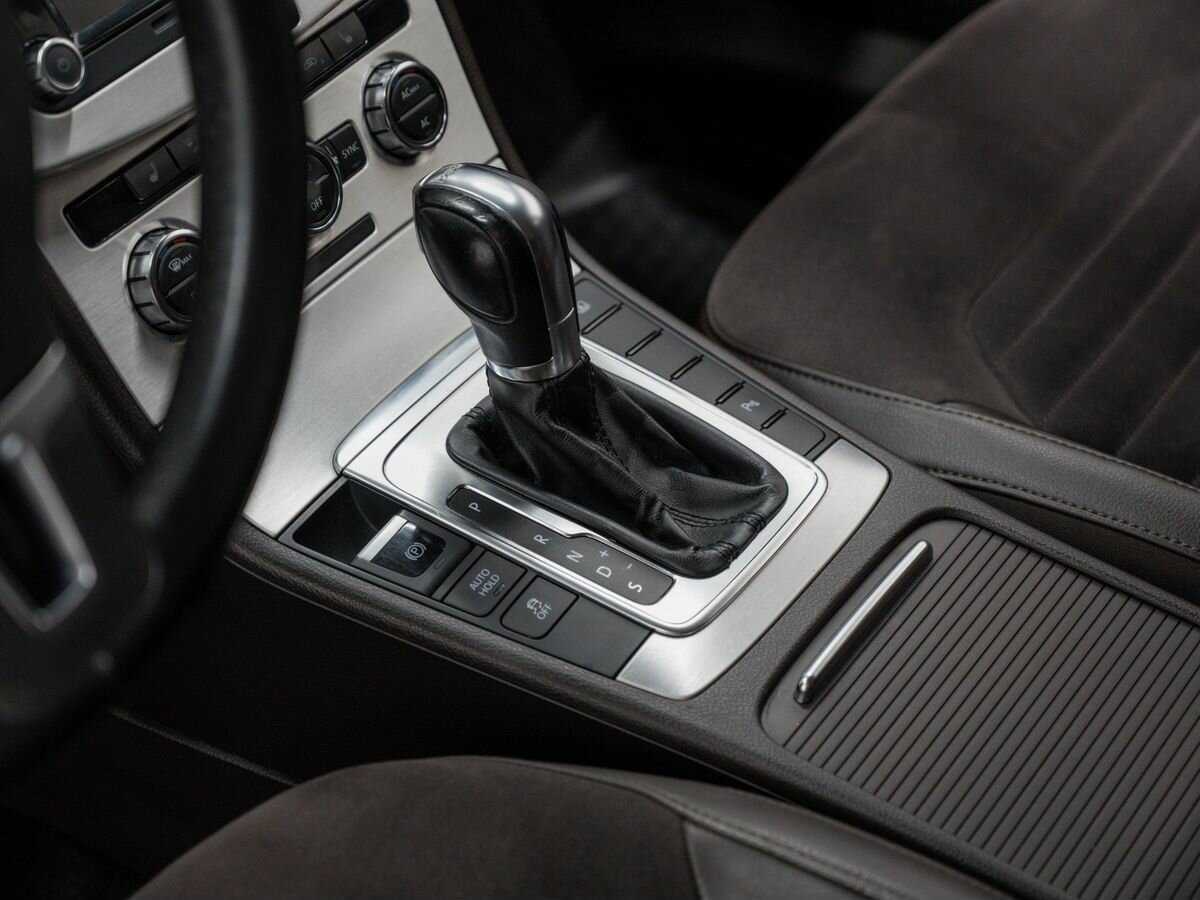 Volkswagen Passat 2012 года с пробегом. Фото: #17