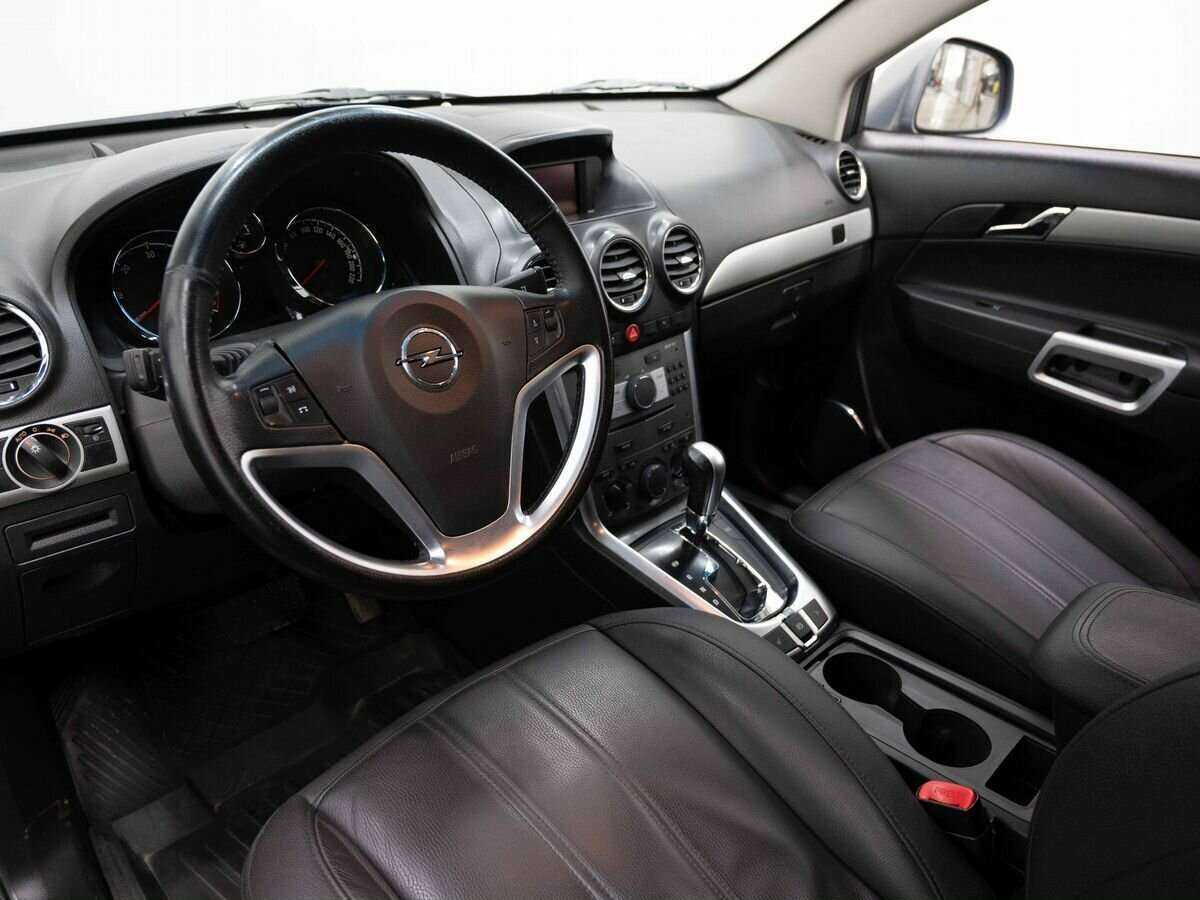Opel Antara 2013 года с пробегом. Фото: #6