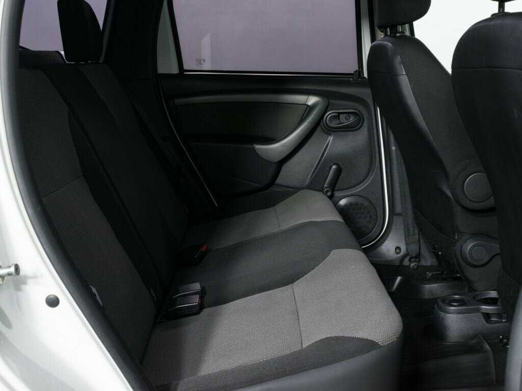 Renault Duster 2016 года с пробегом. Фото: #9