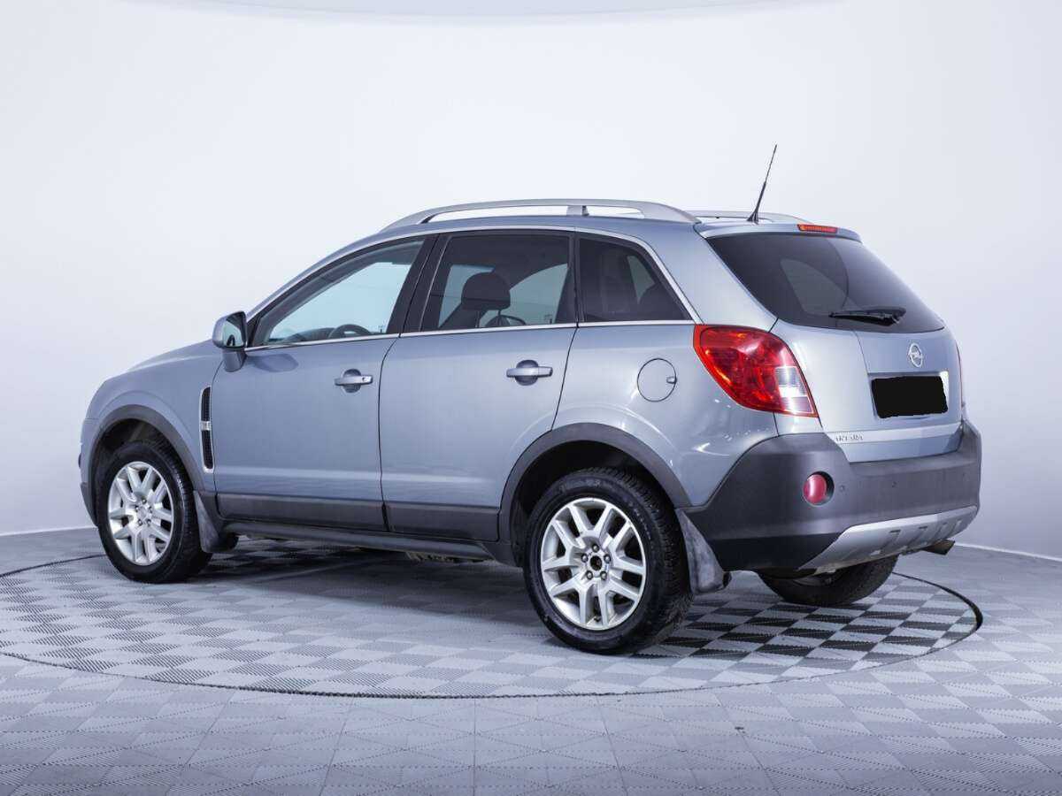 Opel Antara 2012 года с пробегом. Фото: #4