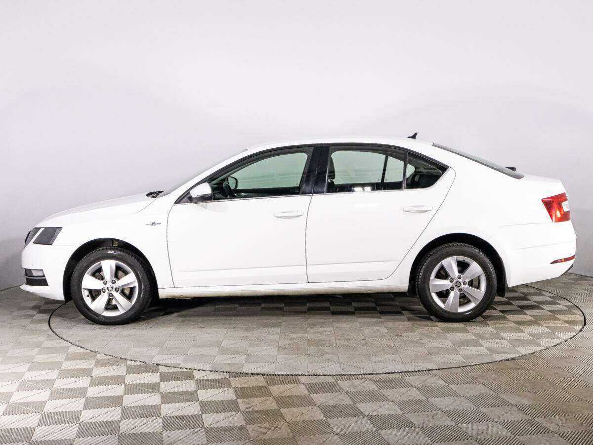 Skoda Octavia 2019 года с пробегом. Фото: #7