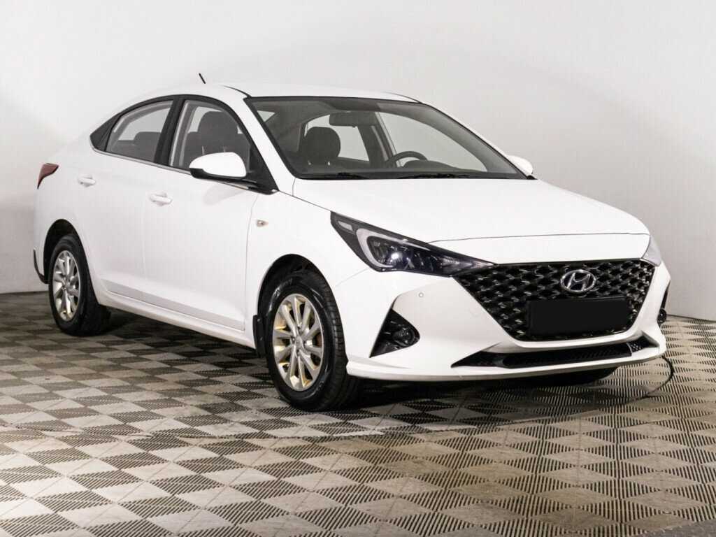 Hyundai Solaris 2021 года с пробегом. Фото: #2