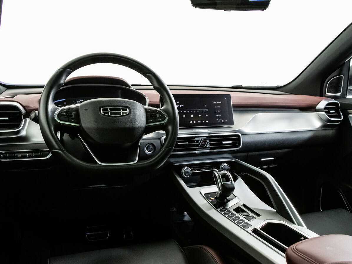 Geely Coolray 2022 года с пробегом. Фото: #8