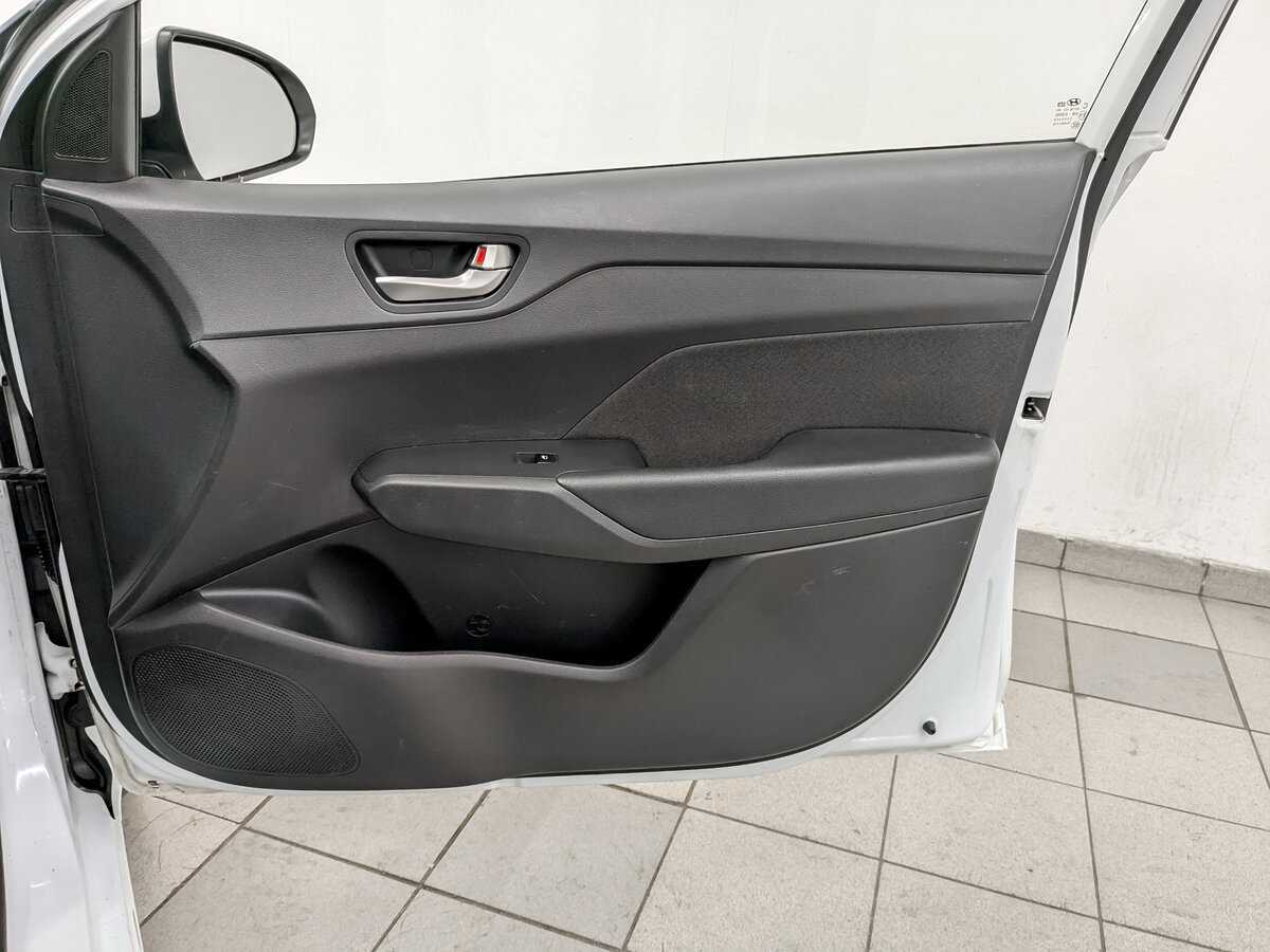 Hyundai Solaris 2019 года с пробегом. Фото: #21