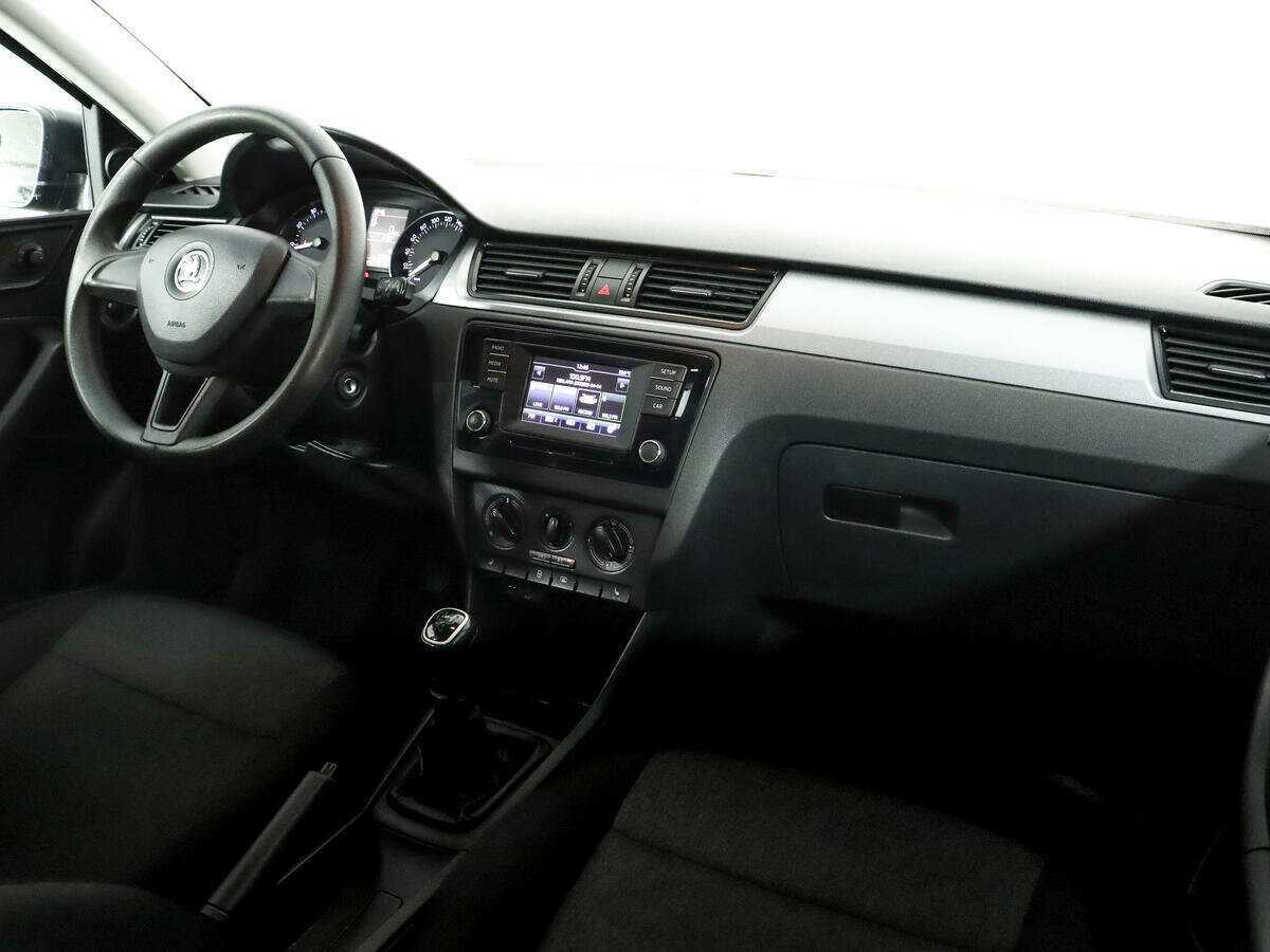 Skoda Rapid 2017 года с пробегом. Фото: #8