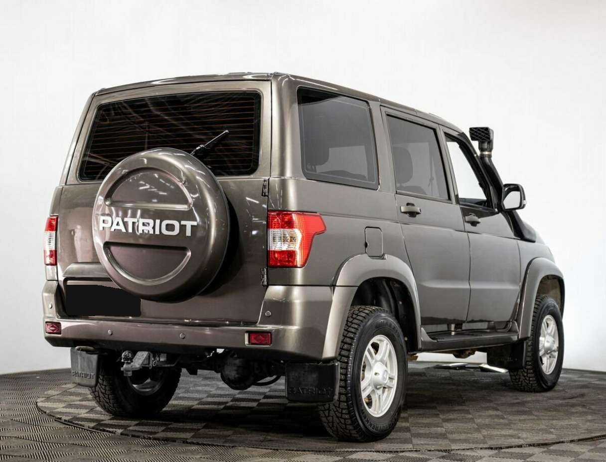 УАЗ Patriot 2017 года с пробегом. Фото: #5