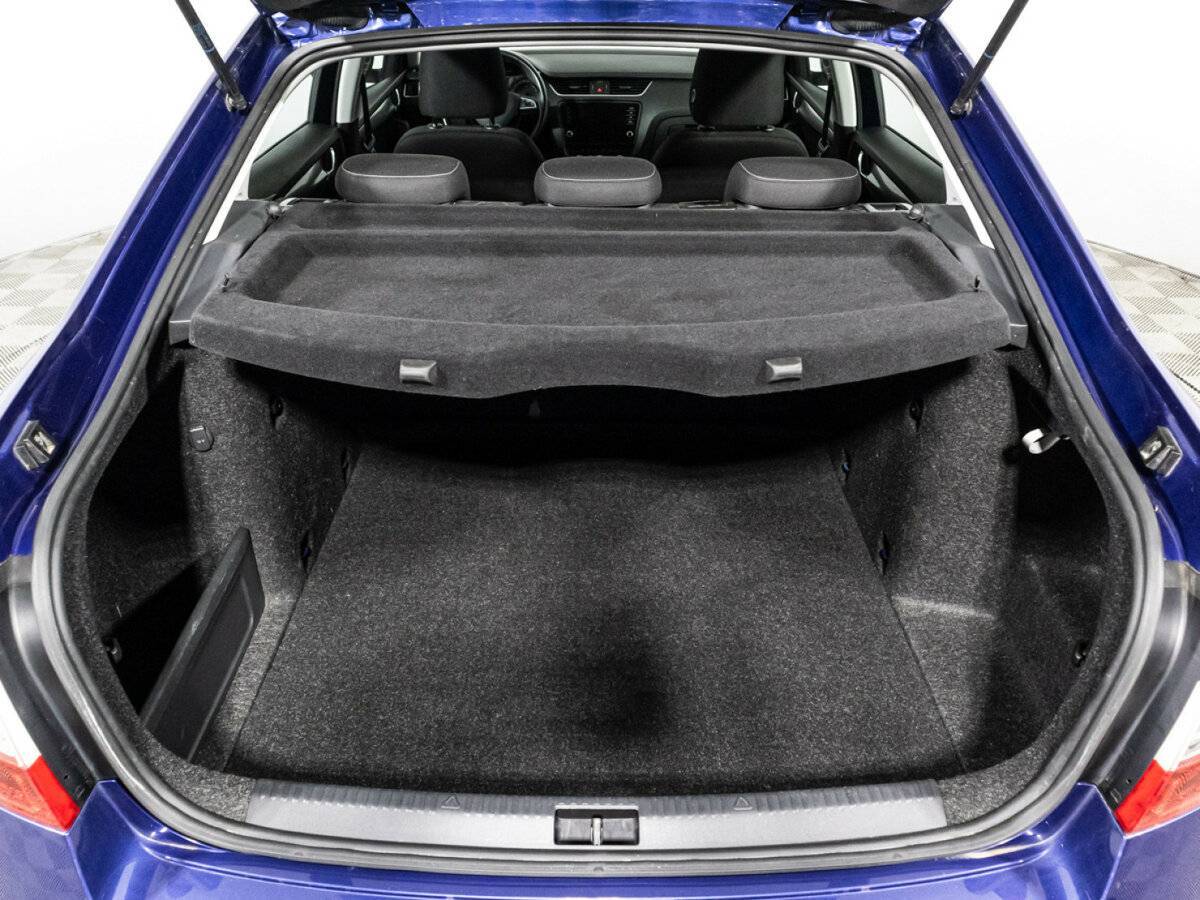 Skoda Octavia 2019 года с пробегом. Фото: #14