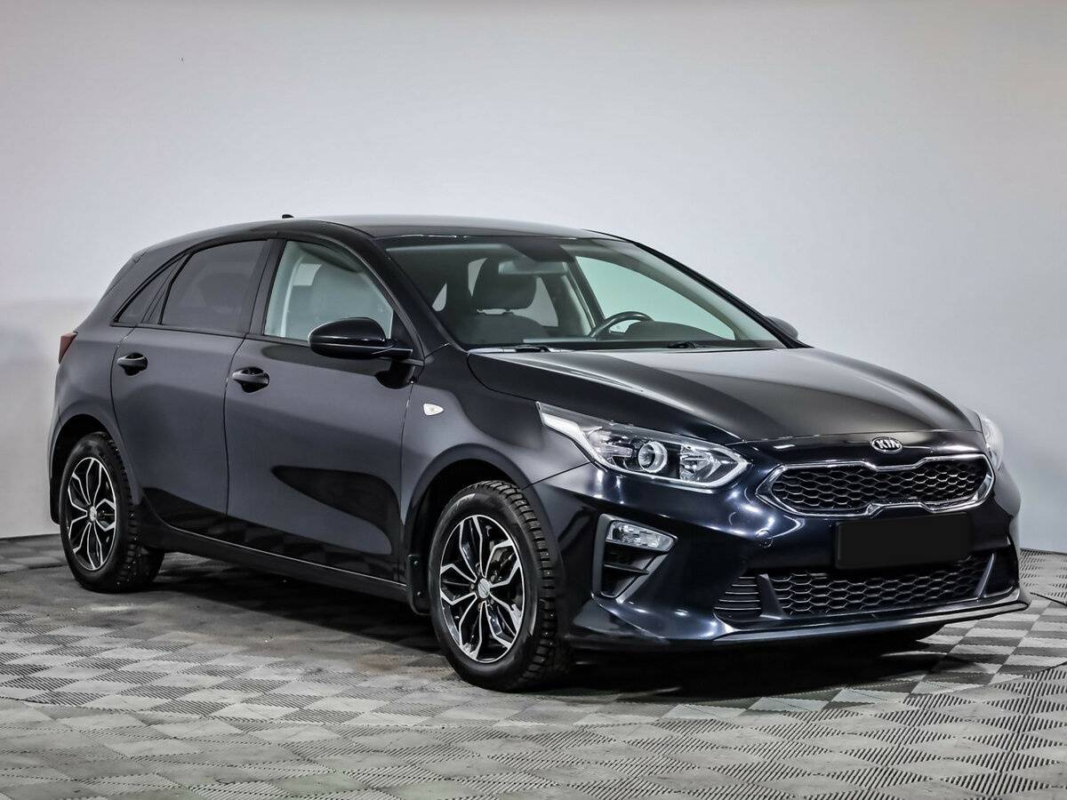 Kia Ceed 2020 года с пробегом. Фото: #2