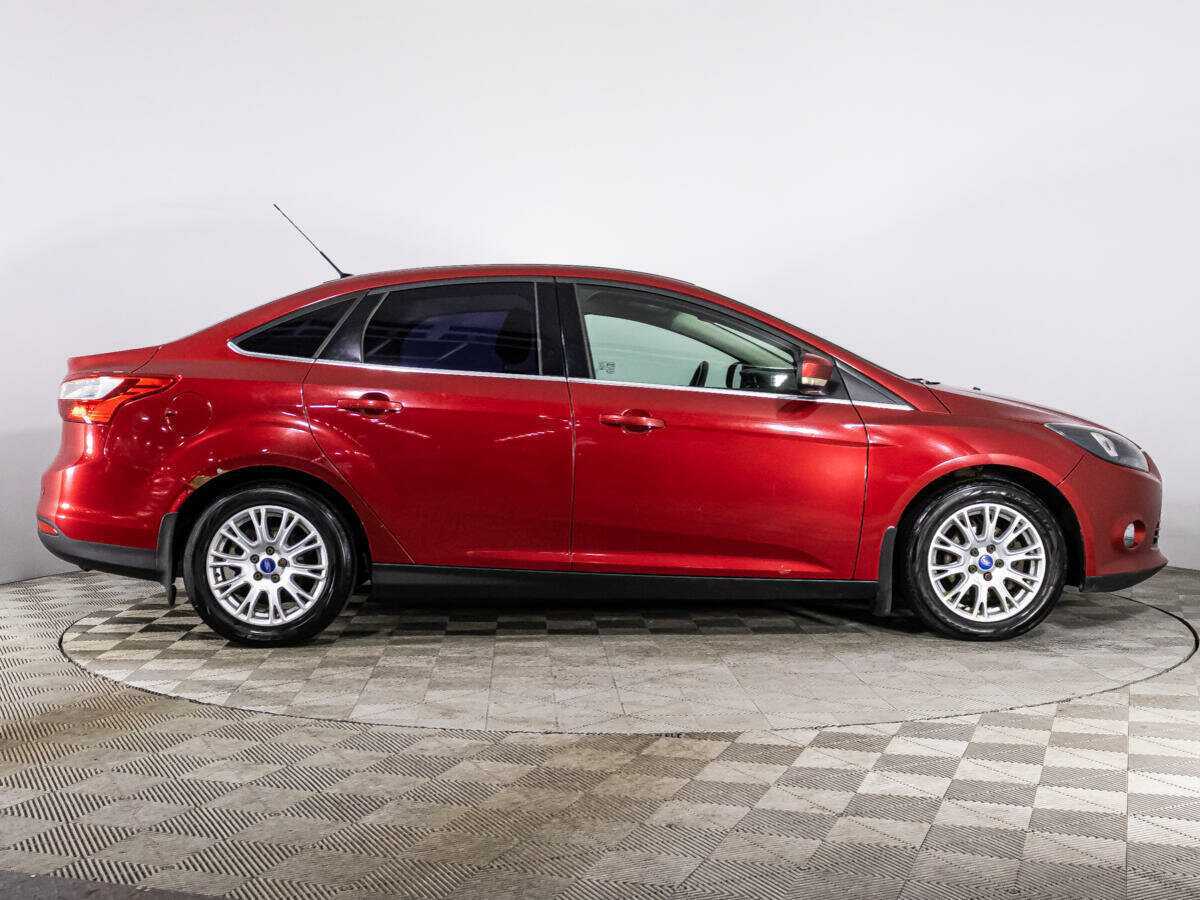 Ford Focus 2013 года с пробегом. Фото: #3